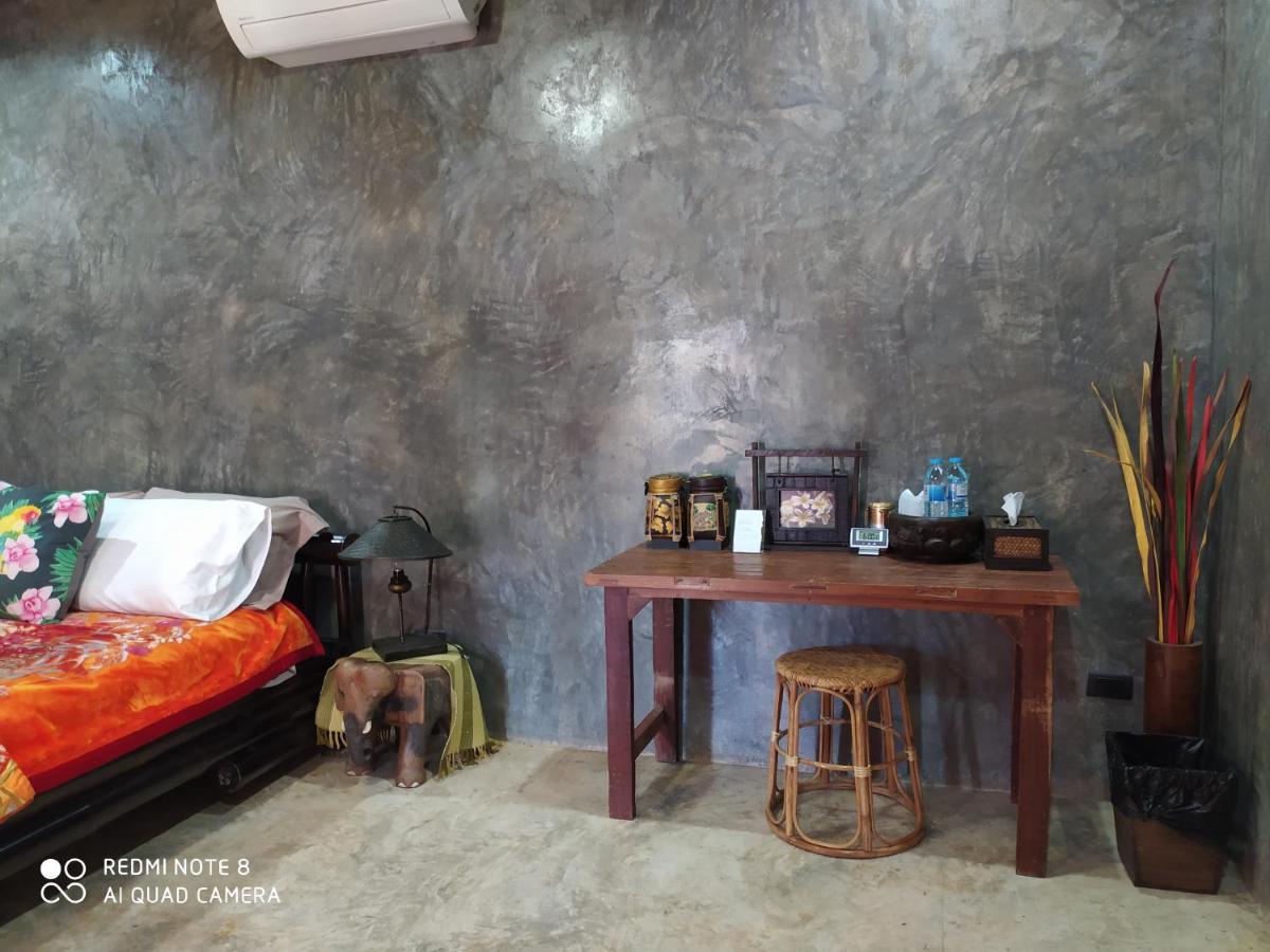 Angels Chambres D'Hotes Rong Sak Exterior foto